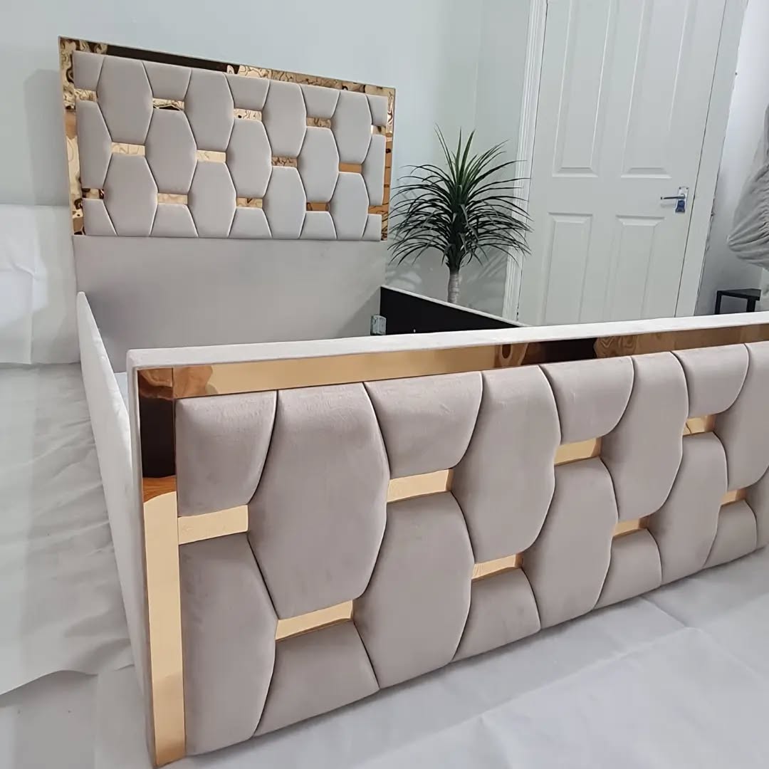 Spica Gold Border Designer Bed - ABBEDS #B115